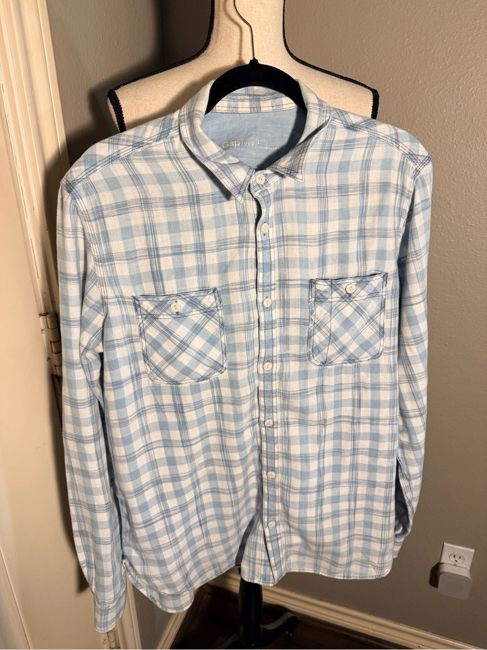GAP Men’s Pale Blue and White Plaid Button-Down Shirt